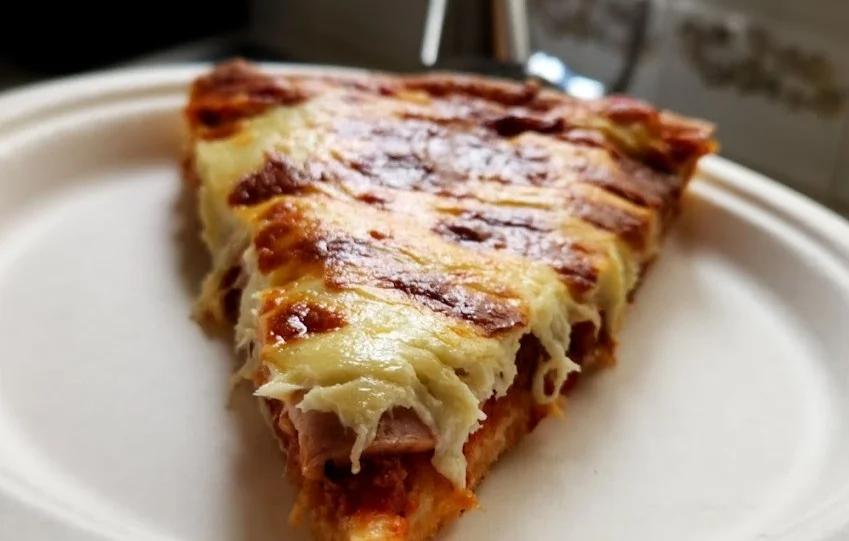 Acadia Pizza specialties - Thick-crust pizzas and Italian dishes in Calgary